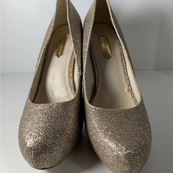 Dorothy Perkins Gold Stiletto Shoes High Heel Court Shoes Sparkly EU39 UK Size 6 - Picture 4 of 9